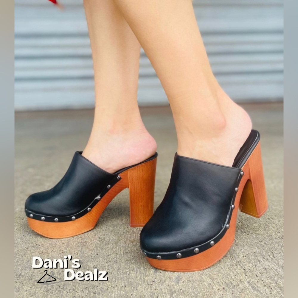 Brand NEW Wood Sole Studded Black Platform Mules